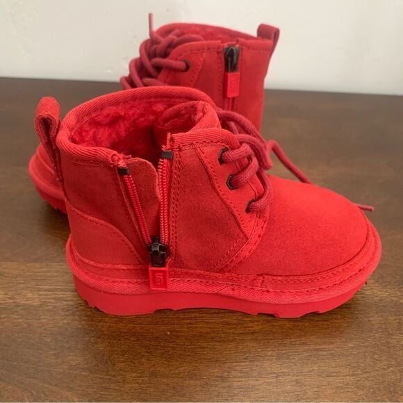 UGG NEW Unisex Neumel II Boots Baby Size 7 Chukka Boot Red - Picture 10 of 13